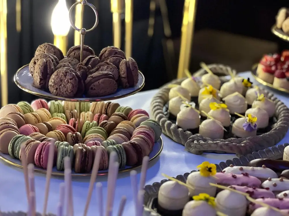 Candy bar · macarons